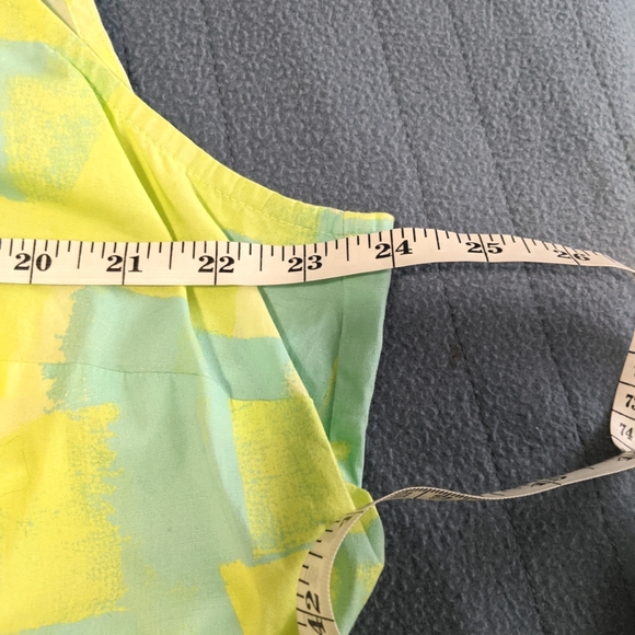 Lane Bryant Asymmetrical Sleeveless Top - Picture 5 of 8